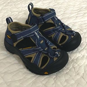 Keen Water Sandal Toddler Size 8